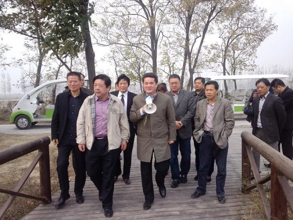 实地参观上宅集团