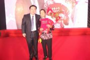 “天成妈妈”带领孙子做义工