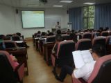 孙明高博士在西南财经大学讲授“项目投融资组合实务”课程